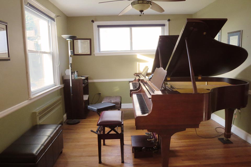 Piano studio